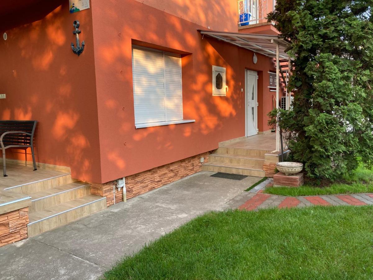 Balaton Vendeghaz Apartment Siófok Exterior foto